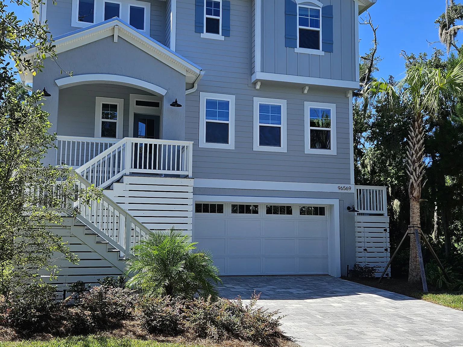 3 bed, 2.5 bath, 2754 sqft, $6,200 — Photo 1