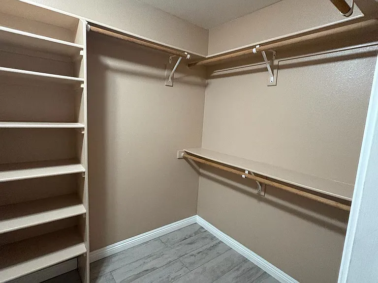 20435 Brazos Rd — Photo 2