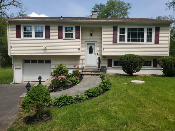 10 Butternut Lane, Danbury, CT 06811