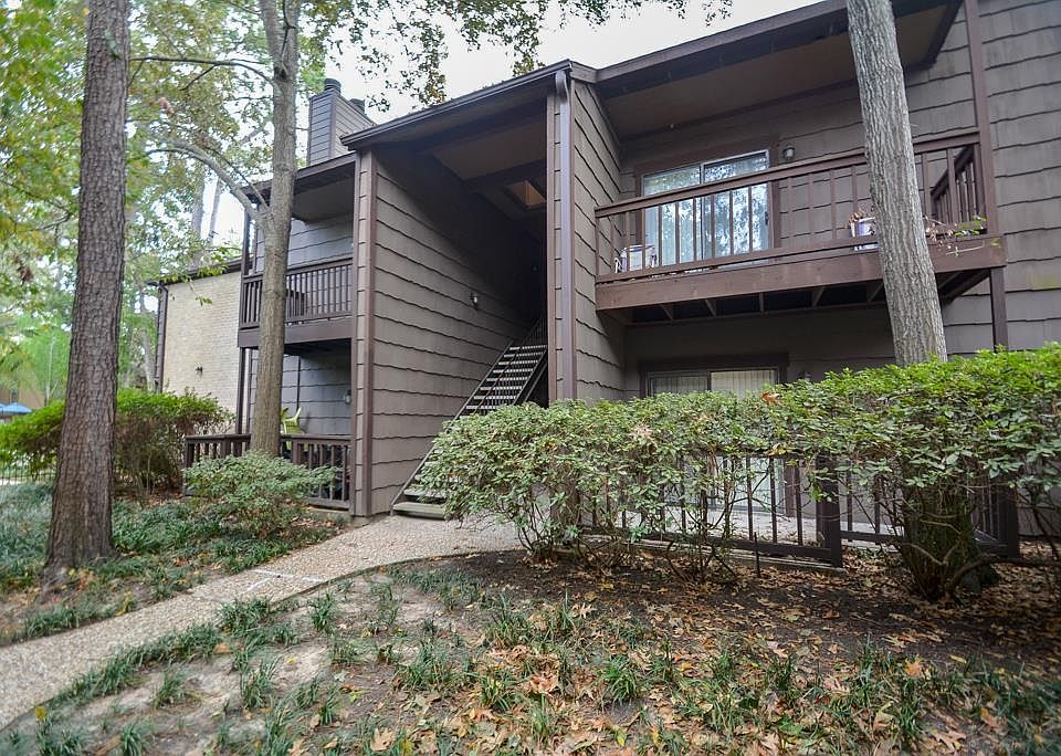 1st image of 11711 Memorial Dr APT 649
