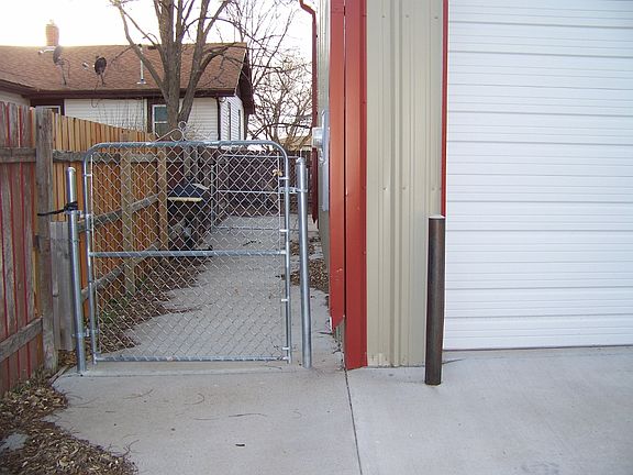 South side of 30x36 Shop
