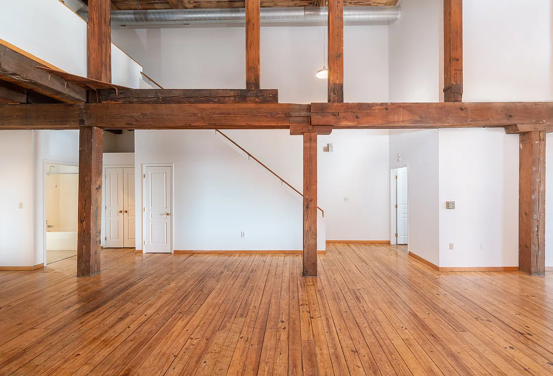 Tilsner Artist Lofts — Photo 3