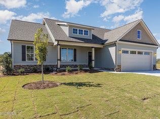 72 Pepperdam St, Smithfield, NC 27577