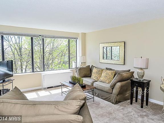 3rd image of 4501 Arlington Blvd APT 411