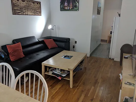 Rented by Owner | media 12