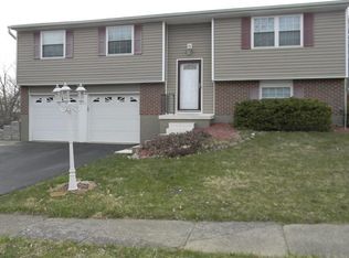 4821 Amberwood Dr, Dayton, OH