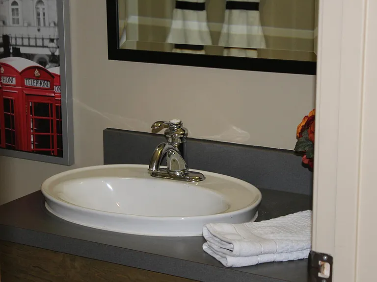 Helix Realty- The Original SOHO LOFTS — Photo 12