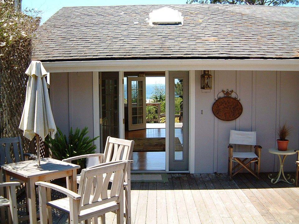 front deck/house entrance