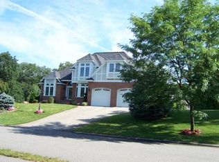 2 Tyler Ln, Middleton, MA 01949