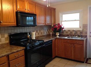 90 Guadeloupe Dr, Toms River, NJ