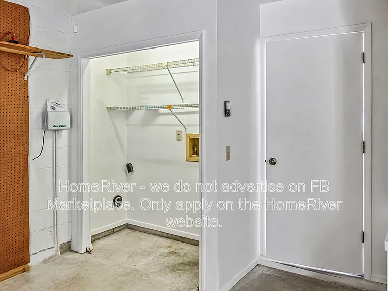 726 Birgham Pl — Photo 9
