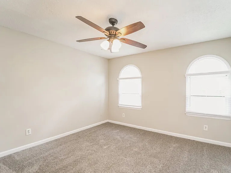 11108 Mallard Crossing Dr — Photo 10