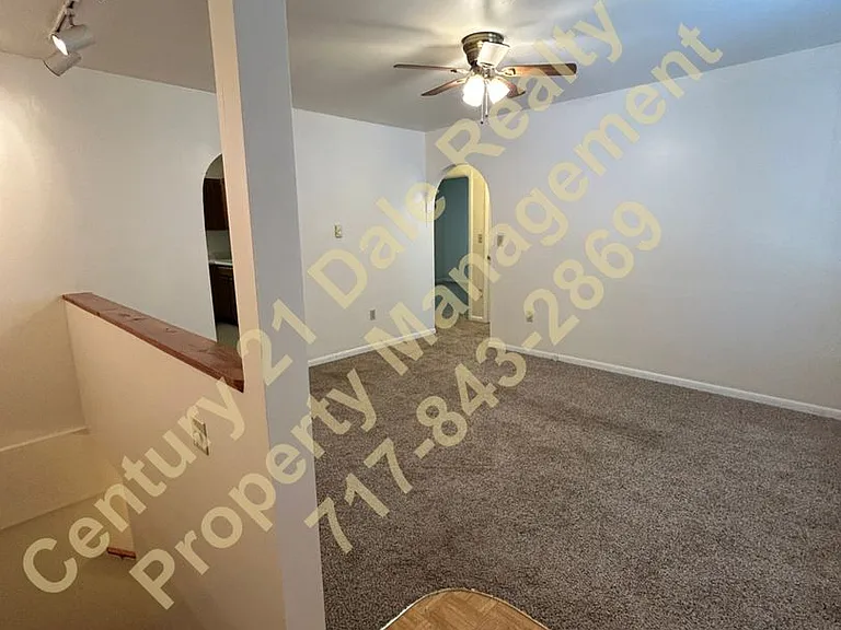3812 Fox Chase Dr — Photo 4