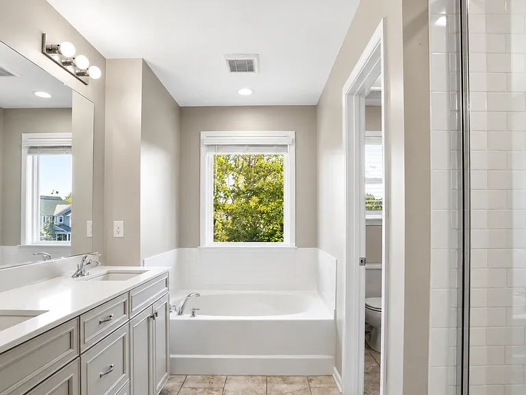 10221 Bluejack Oak Ct — Photo 10