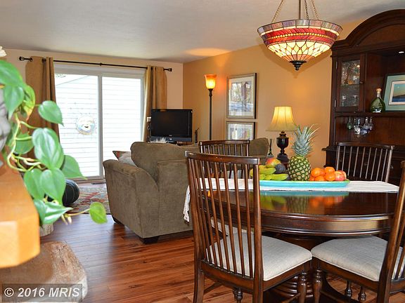 4th image of 259 Malibu Ct