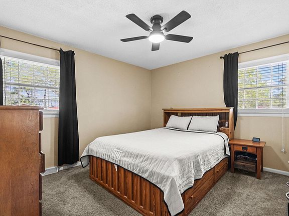 5th image of 105 Twin City Circle