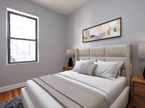 370 West 51st Street image 1 of 17