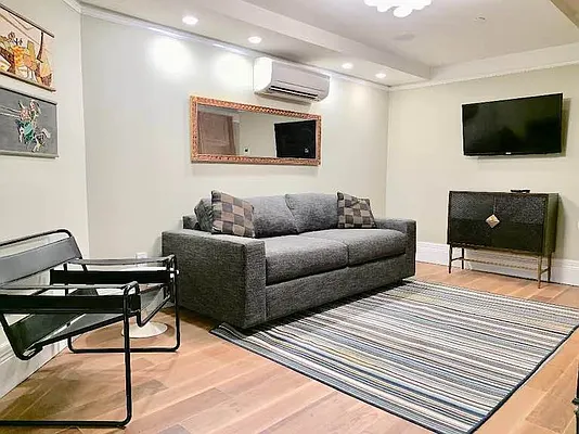 Rented by Bruma Realty LLC | media 11