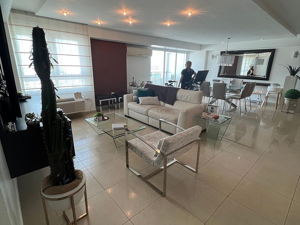 2nd image of 1403 Avenue Ponce De Gln #906N