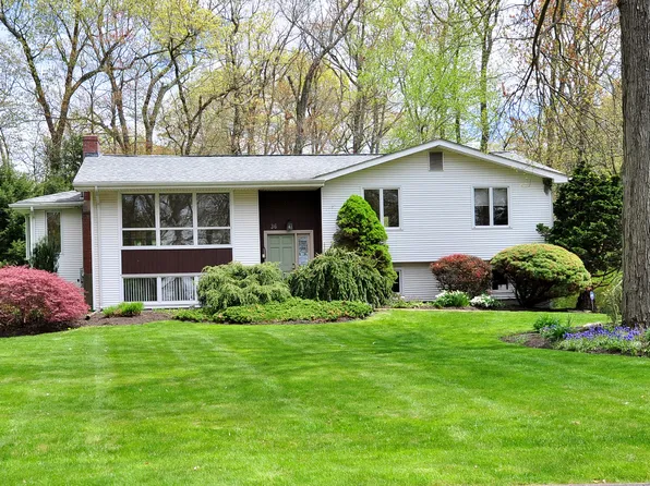 36 Deepwood Drive, Vernon, CT 06066