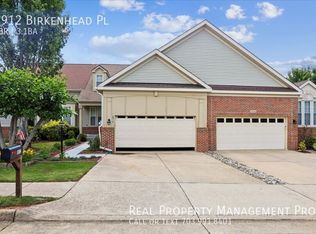 6912 Birkenhead Pl, Gainesville, VA 20155