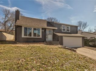 9209 Constance St, Lenexa, KS 66215