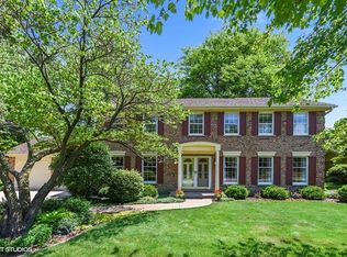 46 Highgate Crse, St Charles, IL 60174