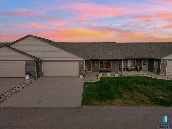 2nd image of 1006 Tanner Ct
