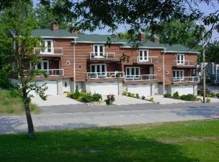 911 Montgomery Ave, Gary, IN 46403