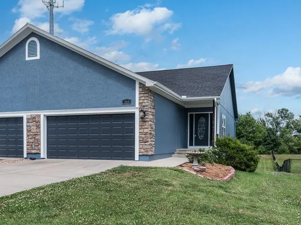 159 Warner Ave, Bonner Springs, KS 66012