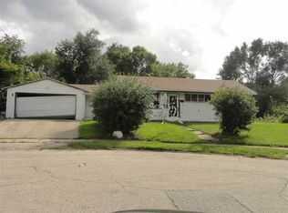 207 Mary Ct, Rockford, IL 61104