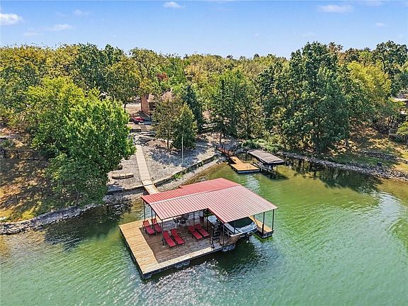 5th image of 109 Ridge Crest Dr