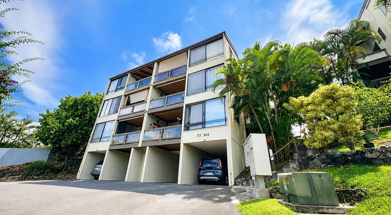 2 bed, 901 sqft, $2,640 — Photo 1
