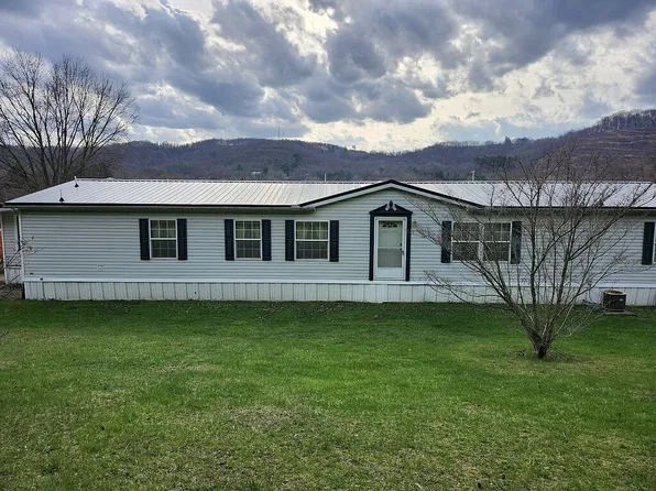 2604 Crawford Ave, Northern Cambria, PA 15714