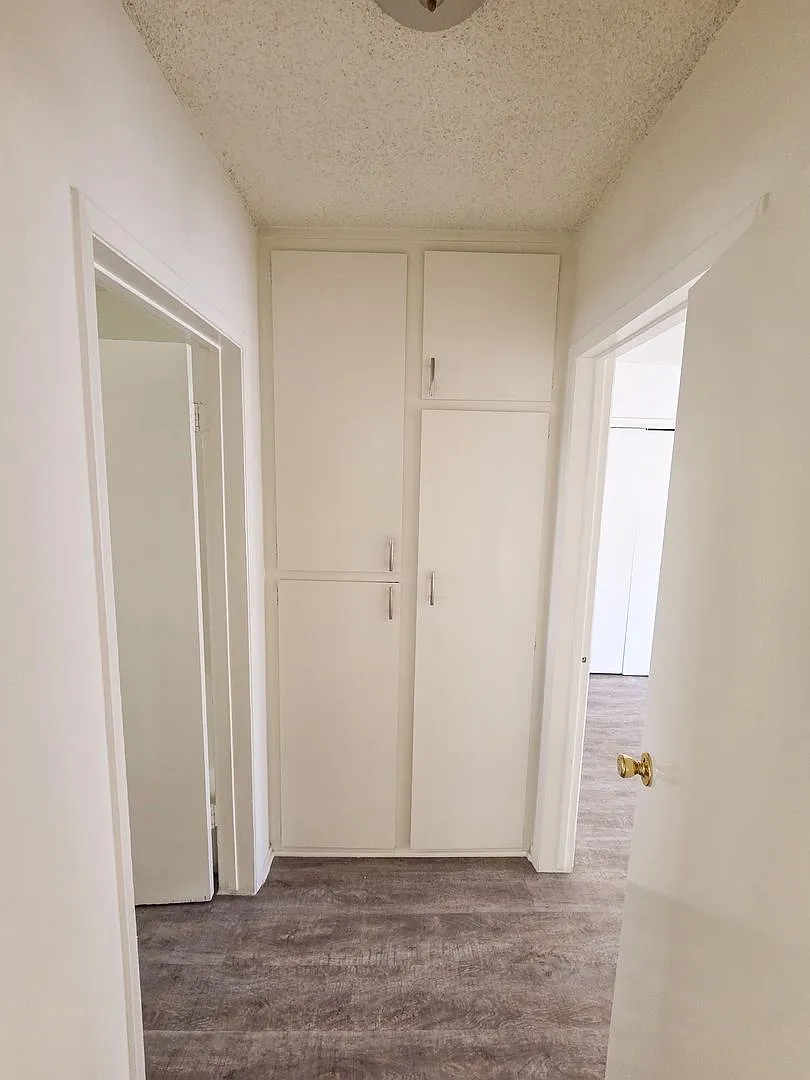 8570 Gregory Way — Photo 3