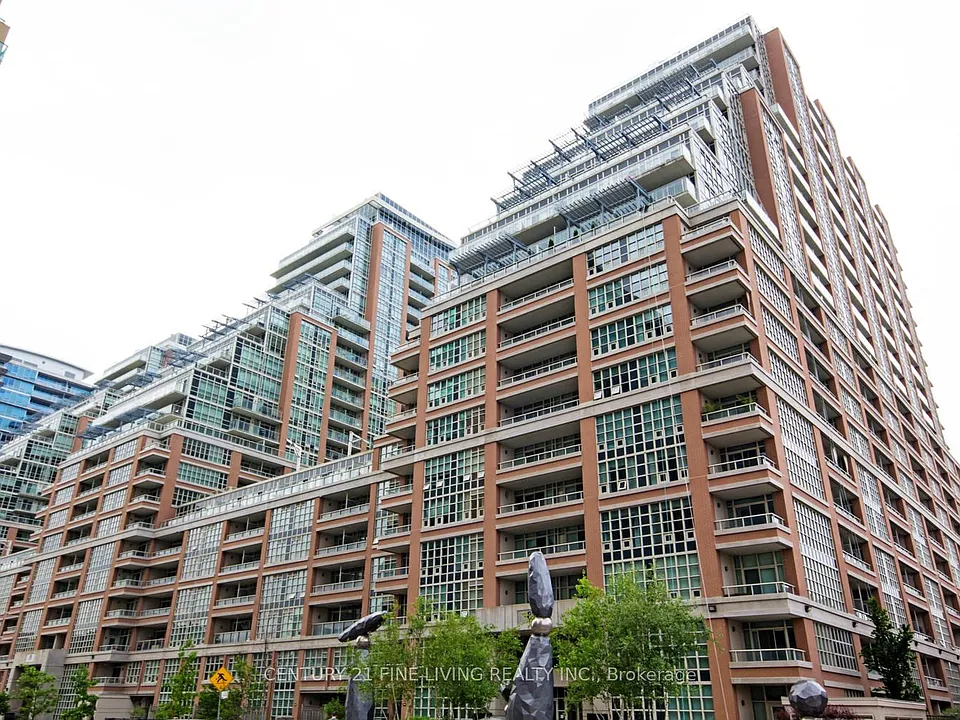 85 E Liberty St #426