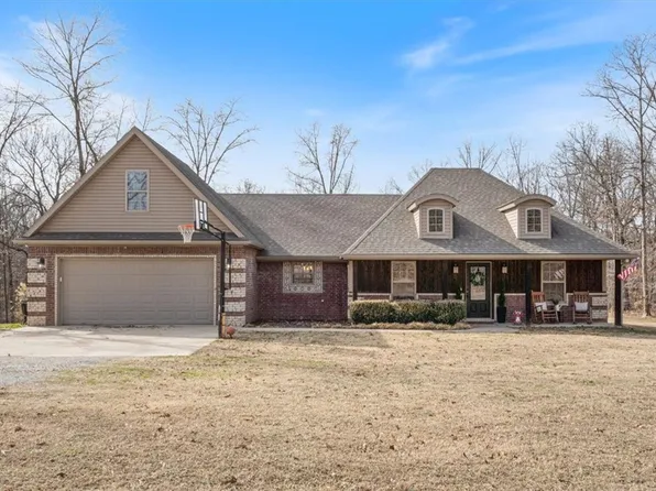 2611 Madison St #8735, Huntsville, AR 72740