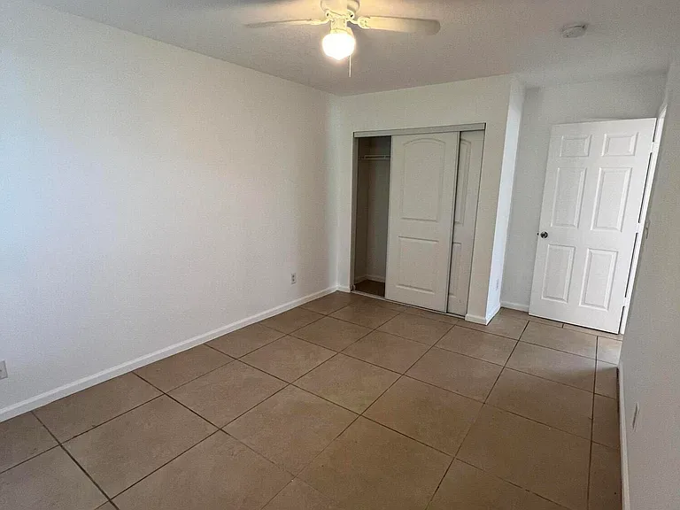 8444 SE Date St — Photo 10