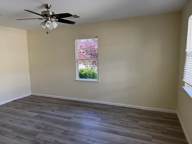 1456 Eaglesfield Ln — Photo 24