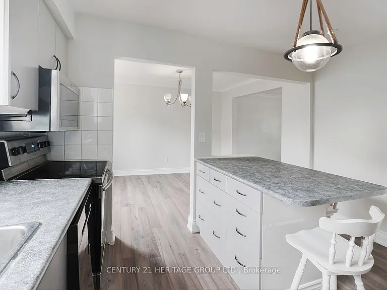 307 Towercrest Dr — Photo 15