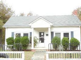 513 Cameron St, Burlington, NC 27215