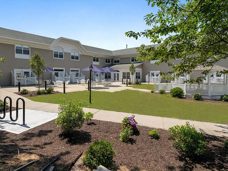 Serenity Apartments at Brewster — Photo 17