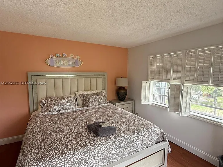5961 N Falls Circle Dr #408 — Photo 10