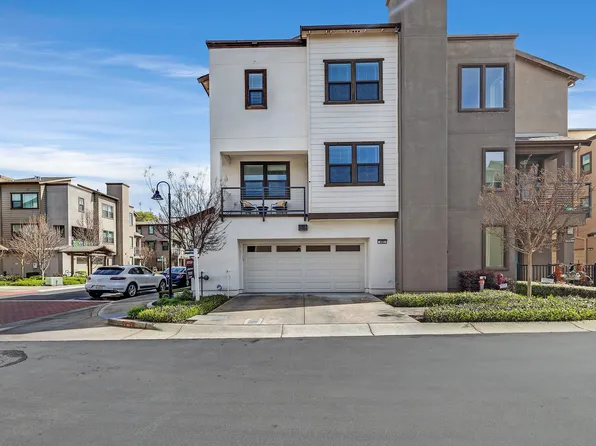 401 Morello Dr, Hayward, CA 94541