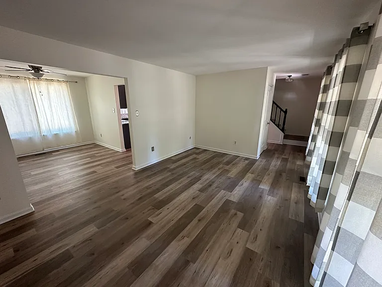 4210 Mockingbird Cir — Photo 8