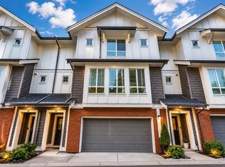 9688 162a St #114, Surrey, BC V4N6V3