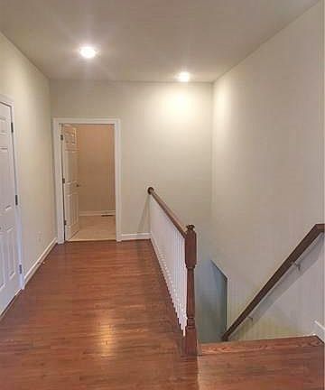 4th image of 10059 Berry Pond Ln