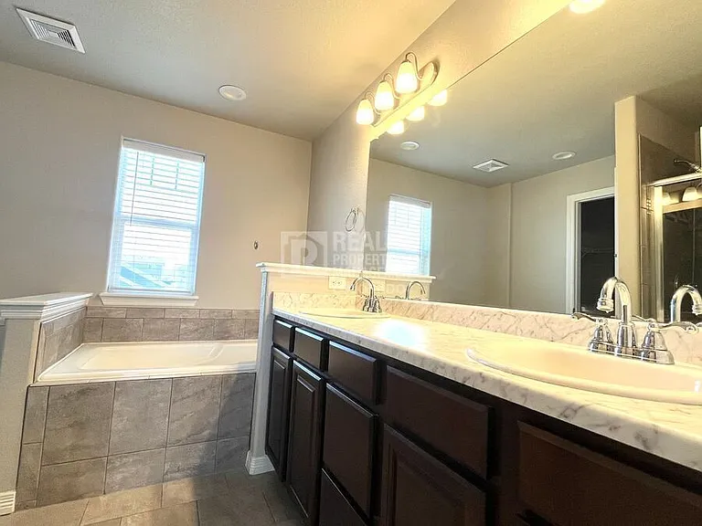 10772 Saco Dr — Photo 11