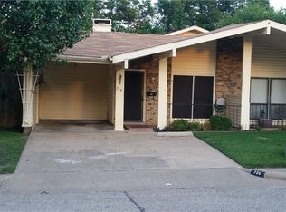 726 Intrepid Dr, Garland, TX 75043