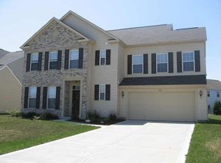 6570 Hunters Rdg S, Zionsville, IN 46077